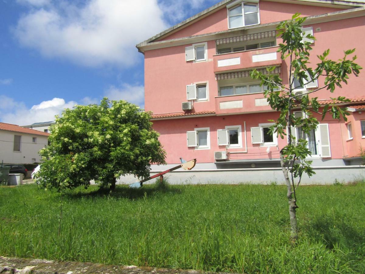Green Gardens 2 Ровінь Екстер'єр фото